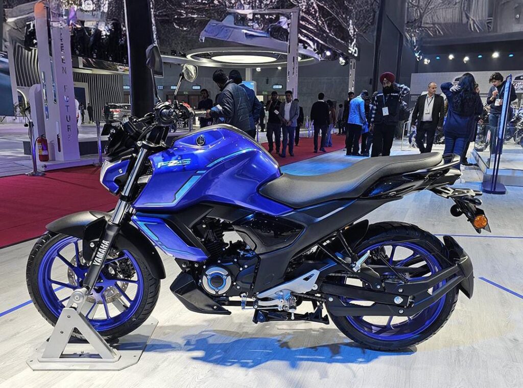 YAMAHA FZ-S Fi